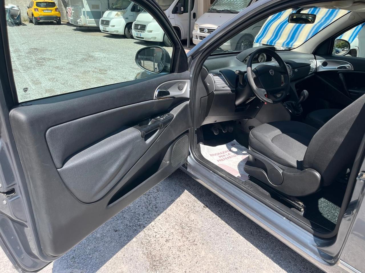 Lancia Ypsilon Diva 11/2011 1.3 Multijet 75CV EURO 5