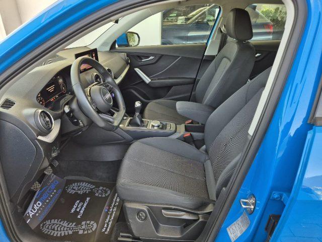 AUDI Q2 30 TDI S line Edition
