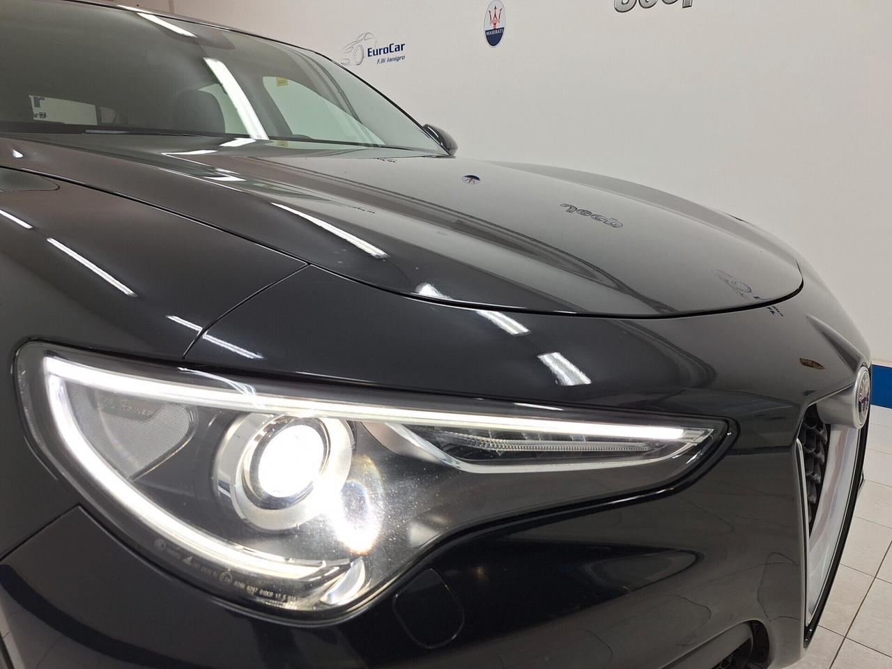Alfa Romeo Stelvio 2.2 Turbodiesel 210cv Q4 AT8