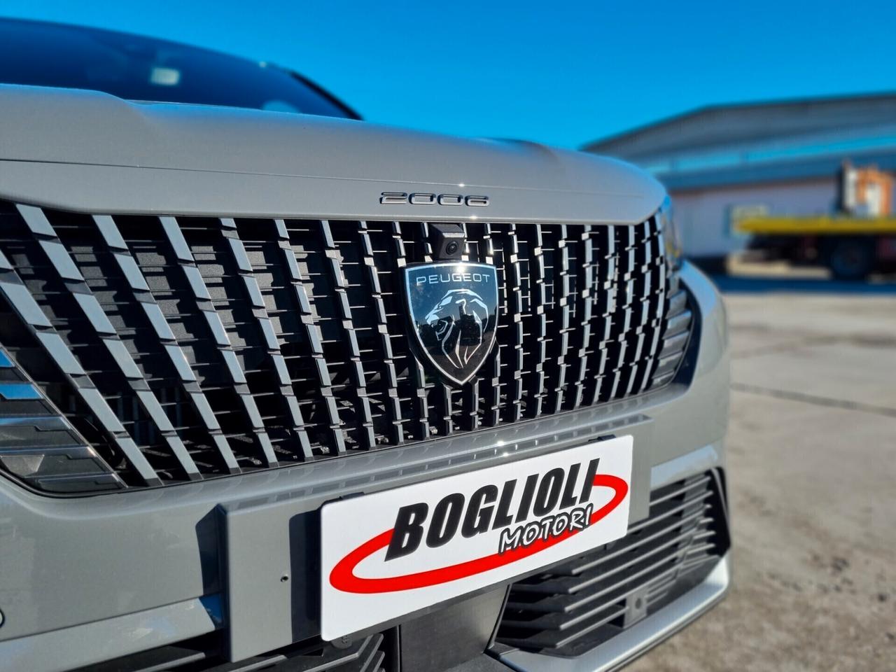 Peugeot 2008 PureTech 130 S&S EAT8 GT