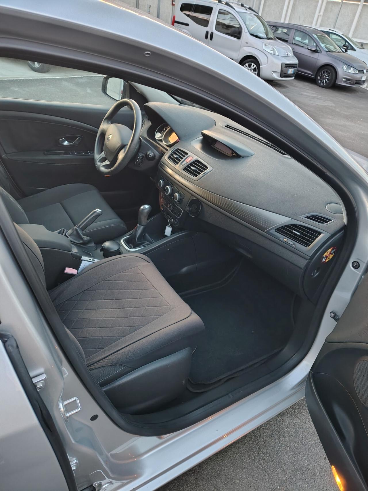 Renault Megane Mégane 1.5 dCi 90CV Confort