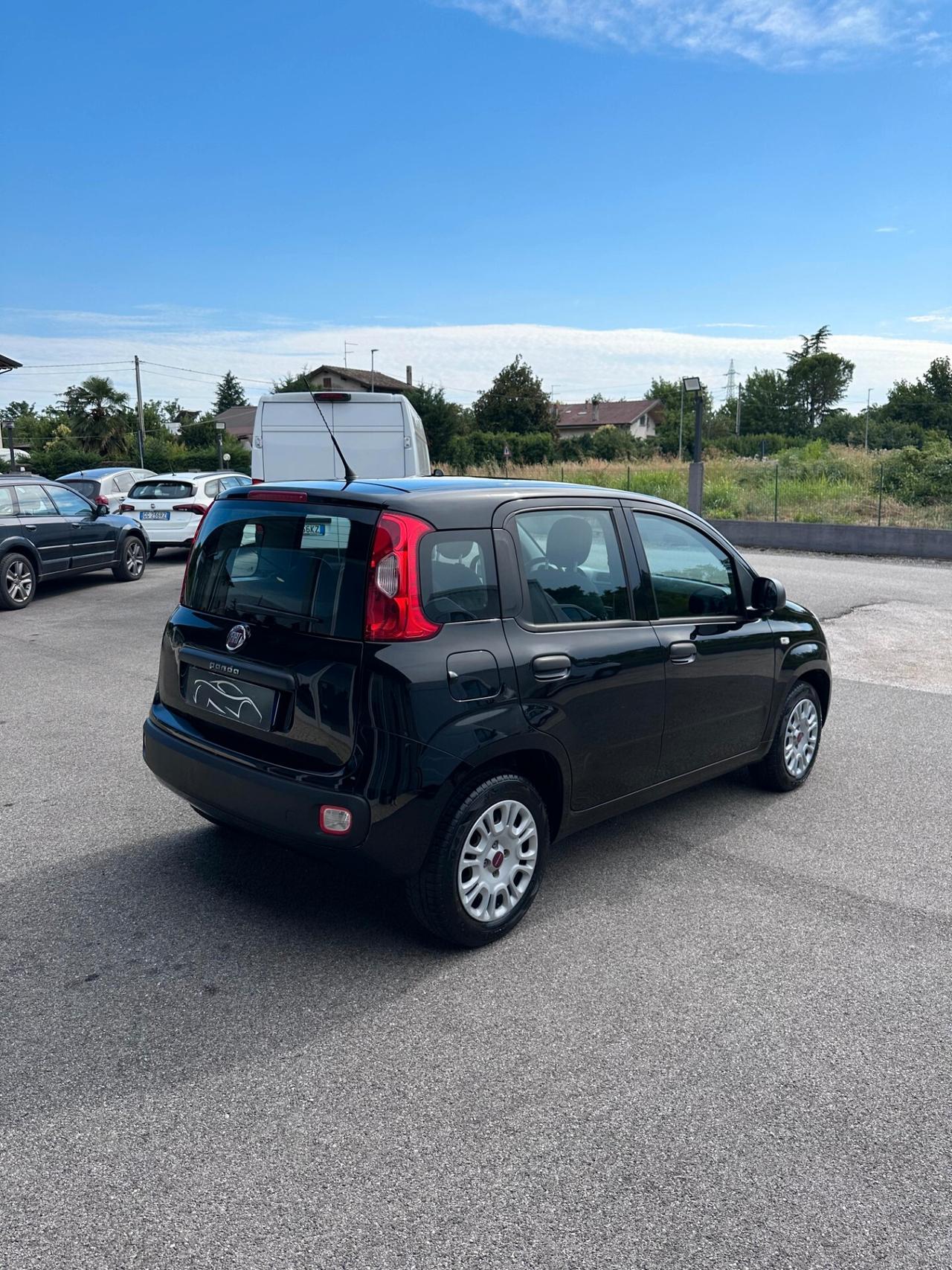 Fiat Panda 1.2 Easy 69cv 2020 Neopatentati Nera