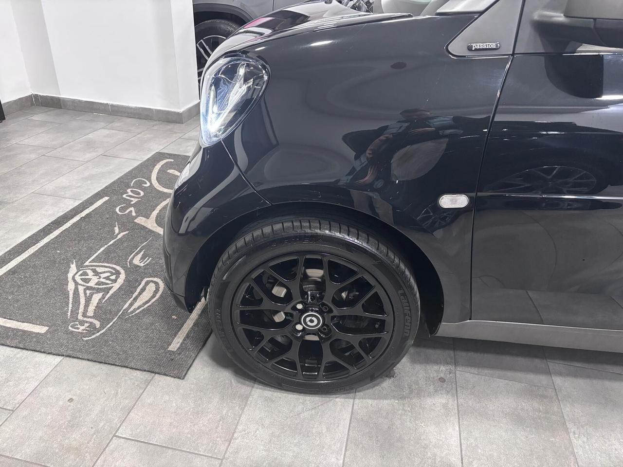 SMART FORTWO TWINAMIC PASSION CABRIO LED-NAVI