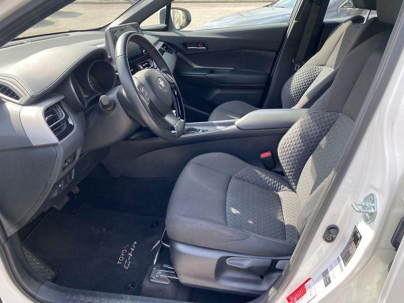 Toyota C-HR 1.8H (122CV) E-CVT Active