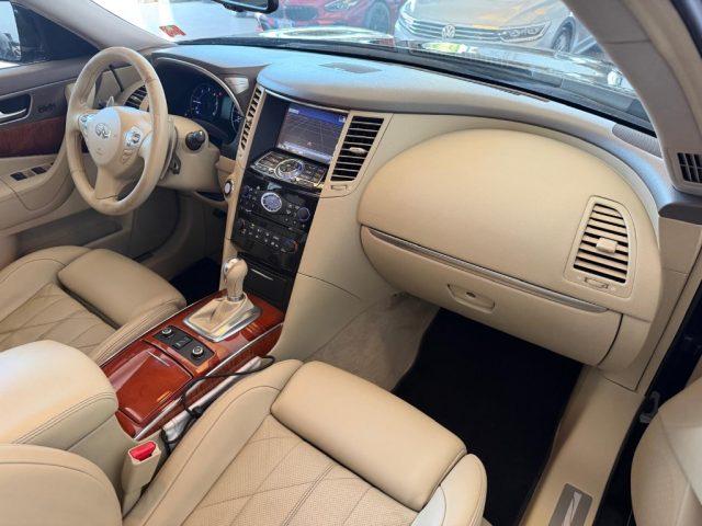 INFINITI QX70 3.0 diesel V6 AT GT Premium //TETTO//360/PELLE//21