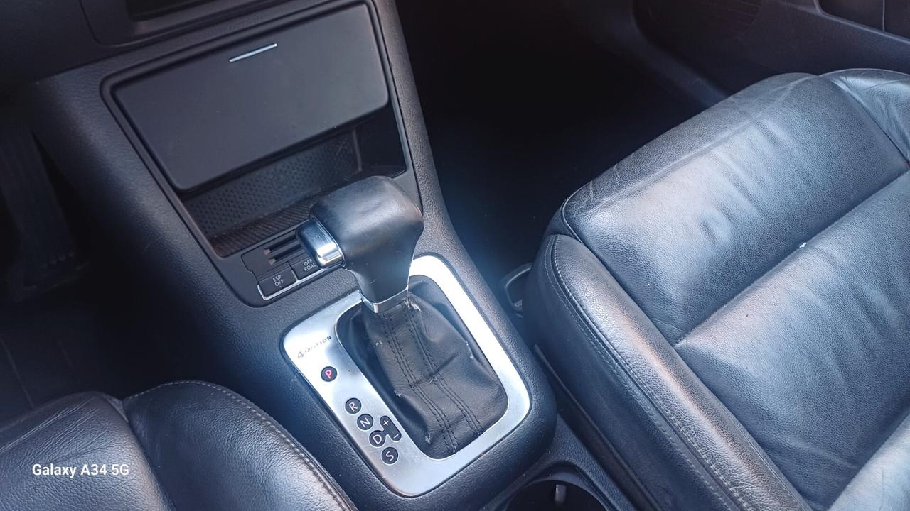 Volkswagen Tiguan 2.0 TDI DPF 4MOTION DSG Sport & Style 94000KM!!