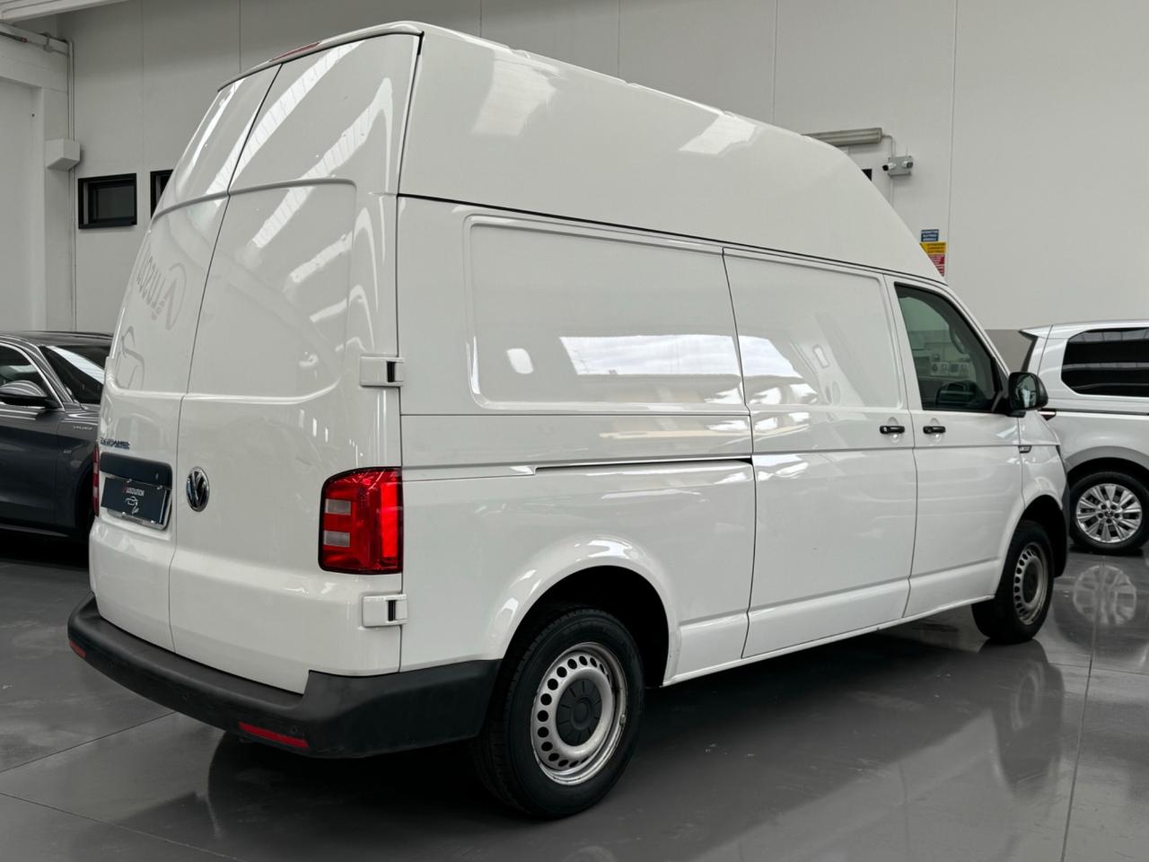 Volkswagen Transporter 2.0 TDI 150CV DSG PC Furgone