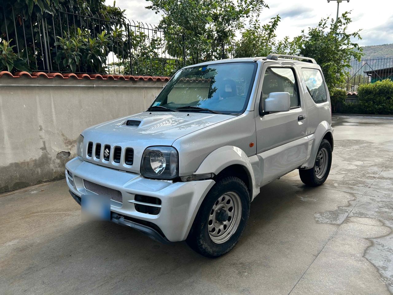 Suzuki Jimny 1.5 DDiS 4WD - 2009 Incidentata