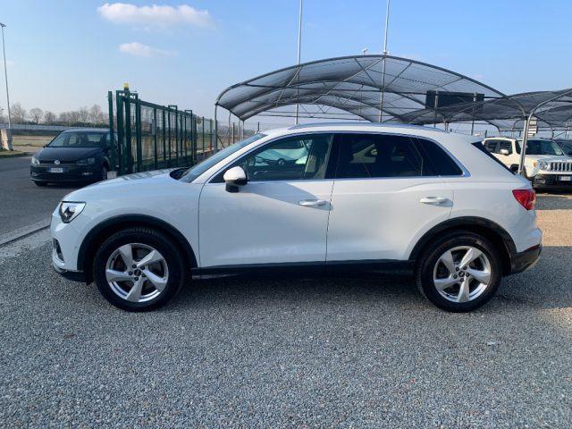 AUDI Q3 40 TDI quattro S tronic Business Advanced