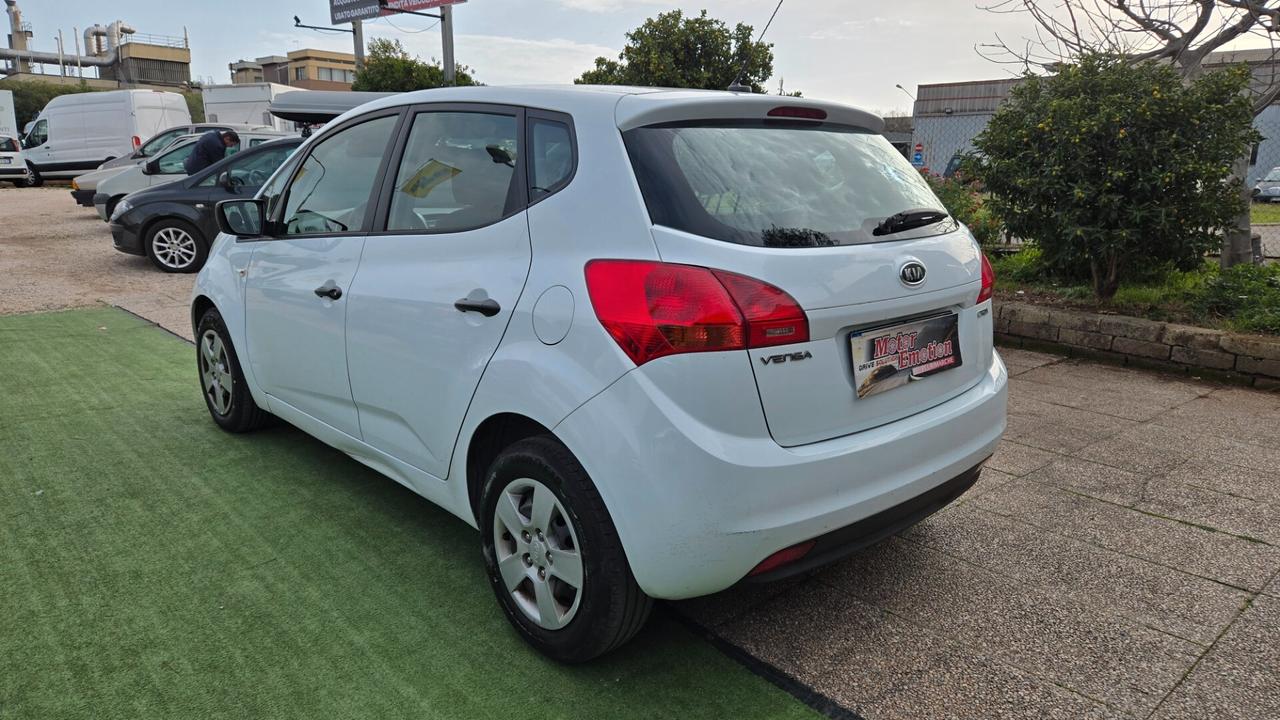 Kia Venga 1.4 CRDi 90CV Cool