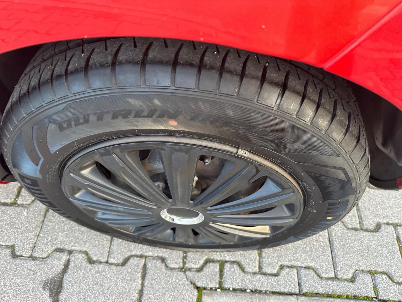 Renault Clio diesel 1.5 NEOPATENTATI 2015