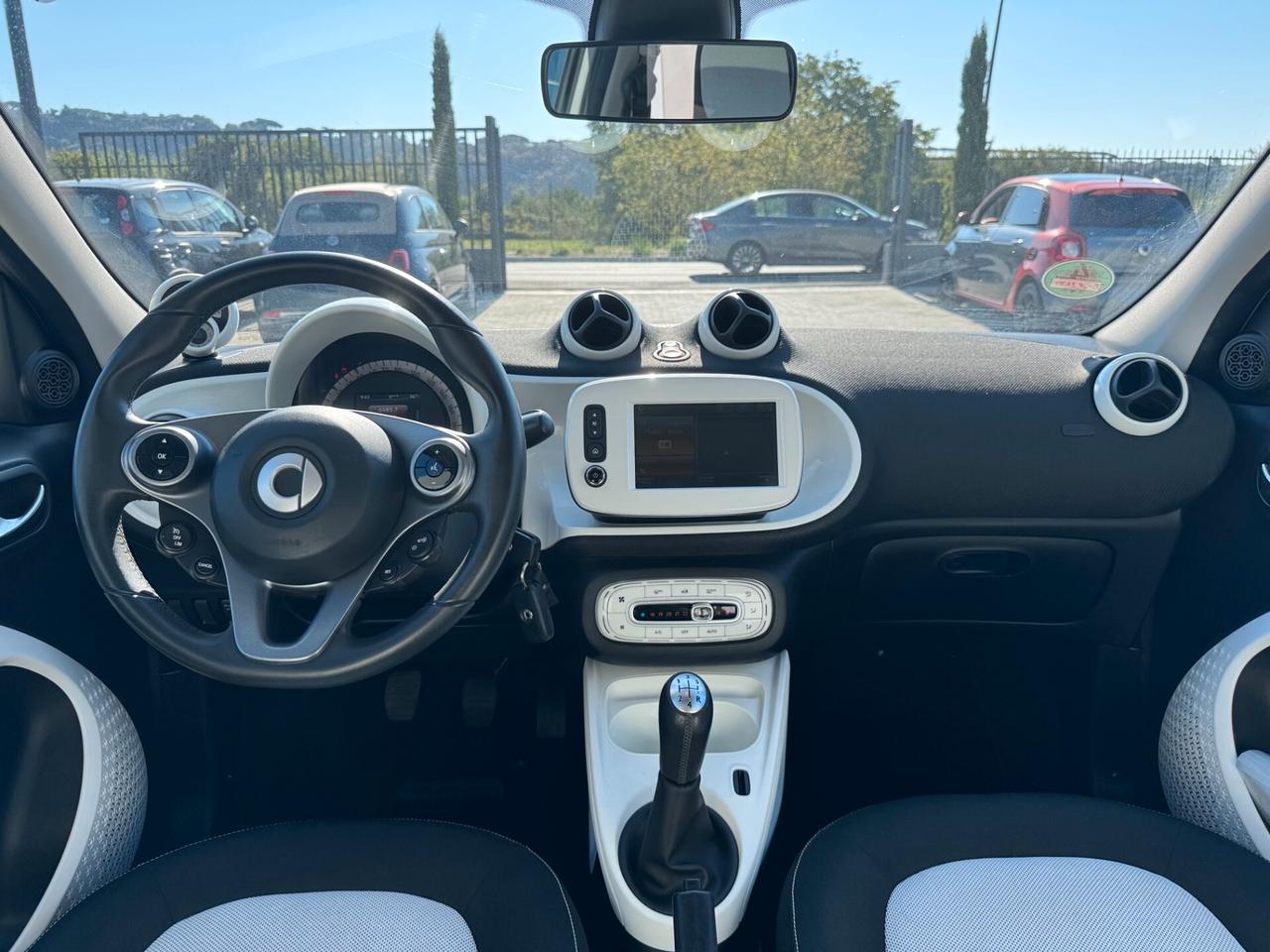 Smart ForFour 70 1.0 Passion - DOPPIO TETTO - NAVIGATORE - SENSORI - NEOPAT -