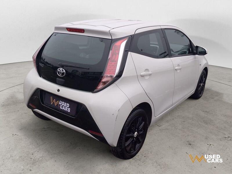 Toyota Aygo Aygo 1.0 VVT-i 69 CV 5P x-black TSS MMT