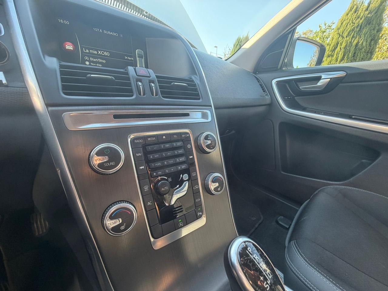 Volvo XC 60 XC60 D4 Momentum