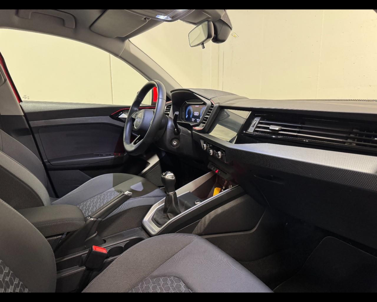 AUDI A1 SPORTBACK 25 TFSI S LINE EDITION