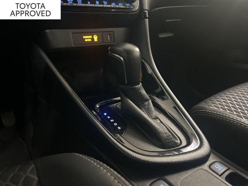 Toyota Yaris 1.5 HYBRID STYLE