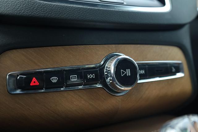 VOLVO XC90 B5 (d) AWD Geartronic 7 posti Inscription 4x4