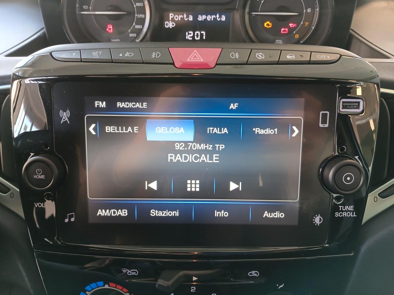 Lancia Ypsilon 1.0 HYBRID 70CV GOLD 2023