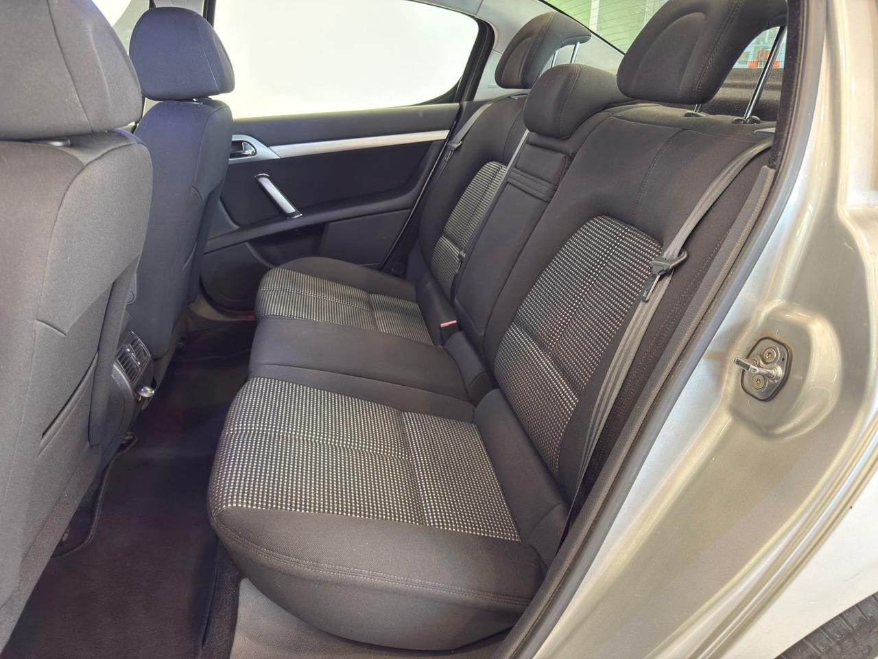 Peugeot 407 1.6 HDi Premium 109cv