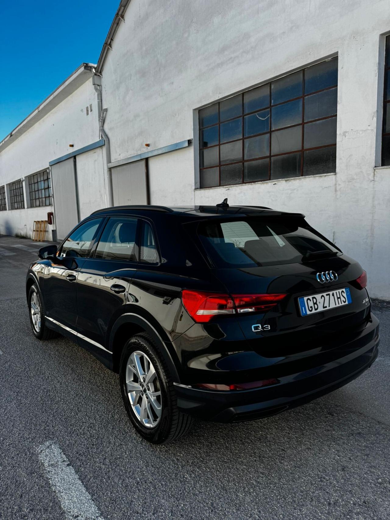 Audi Q3 40 TDI quattro S tronic line edition