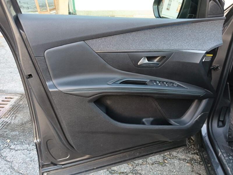 PEUGEOT 3008 2ª serie 3008 BlueHDi 130 S&S EAT...