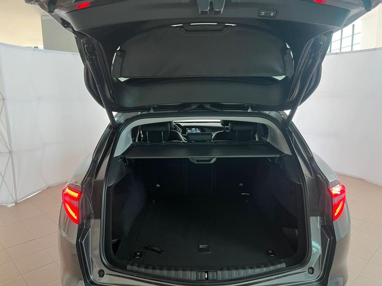 Alfa Romeo Stelvio 2.2 Turbodiesel 210 CV AT8 Q4 Ti
