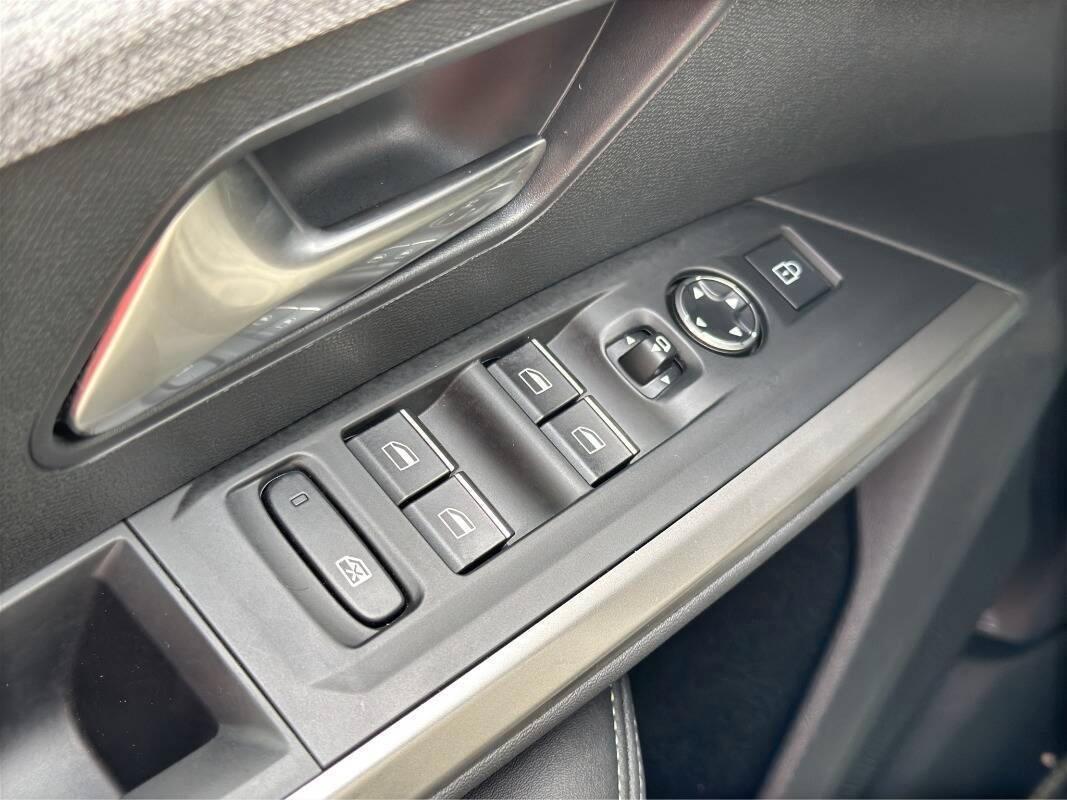Peugeot 3008 1.2 hybrid GT 145cv AUTOMATICA E TELECAM 360