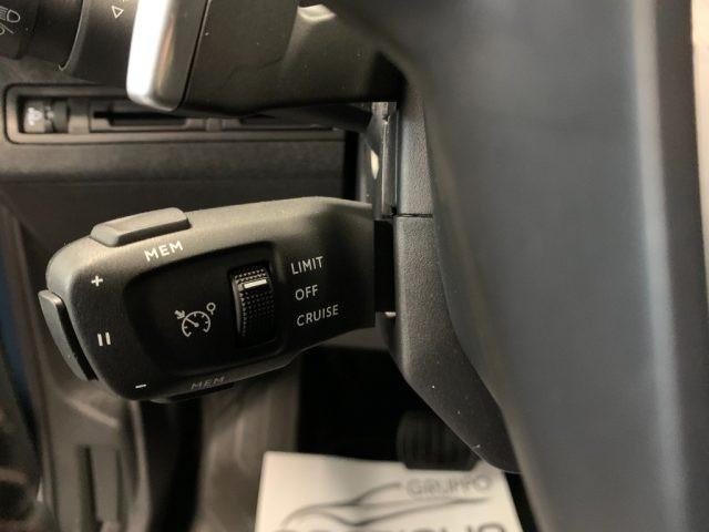 PEUGEOT 5008 1.5 BlueHDi 7 Posti EAT8 Allure Automatico