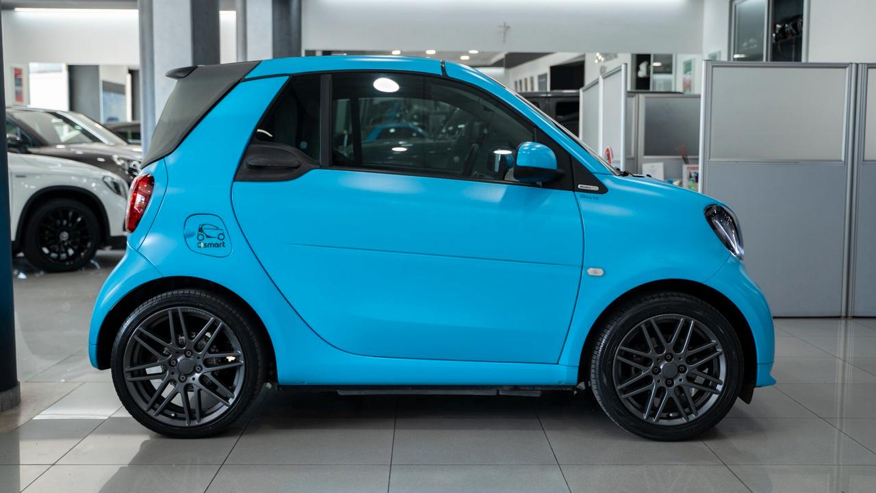 Smart ForTwo CABRIO 0.9 BRABUS EDITION 1/200 ESEMPLARI LED NAVI