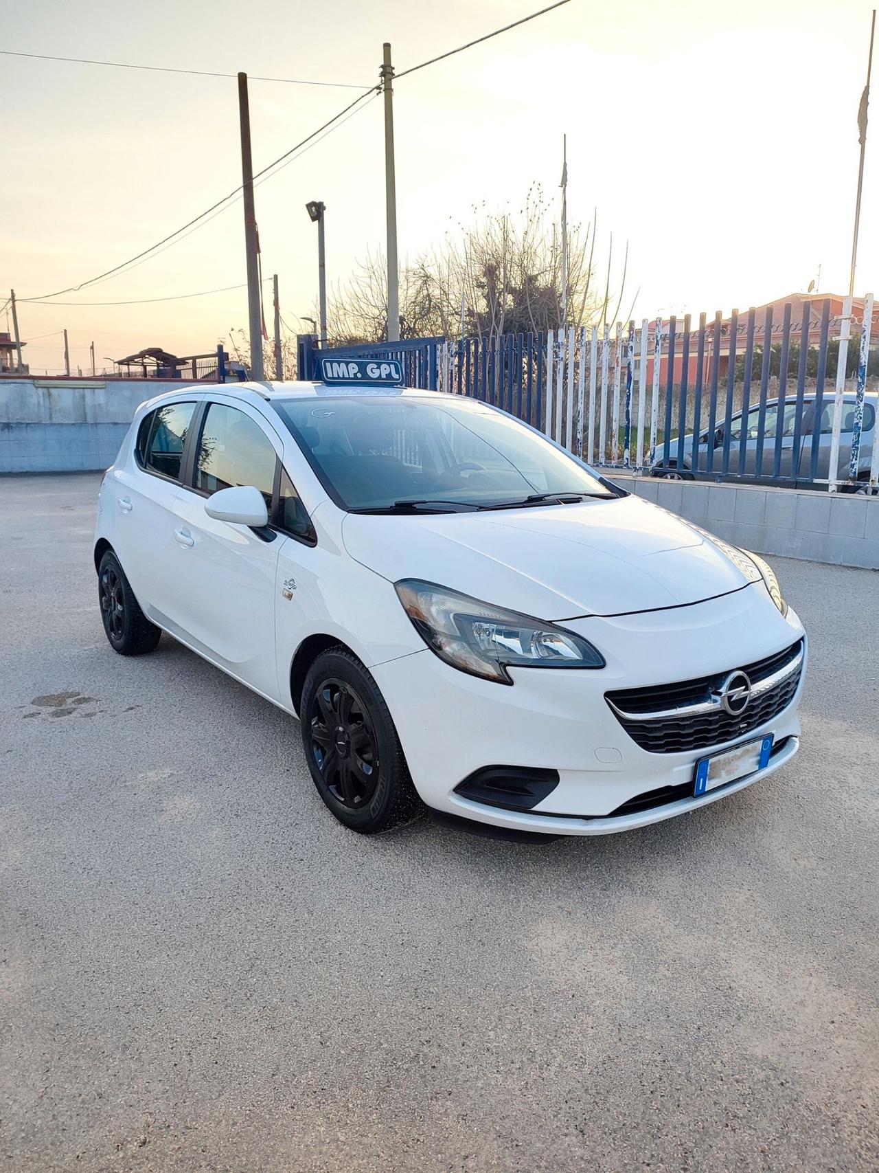 Opel Corsa 1.4 90CV GPL Tech 5 porte n-Joy