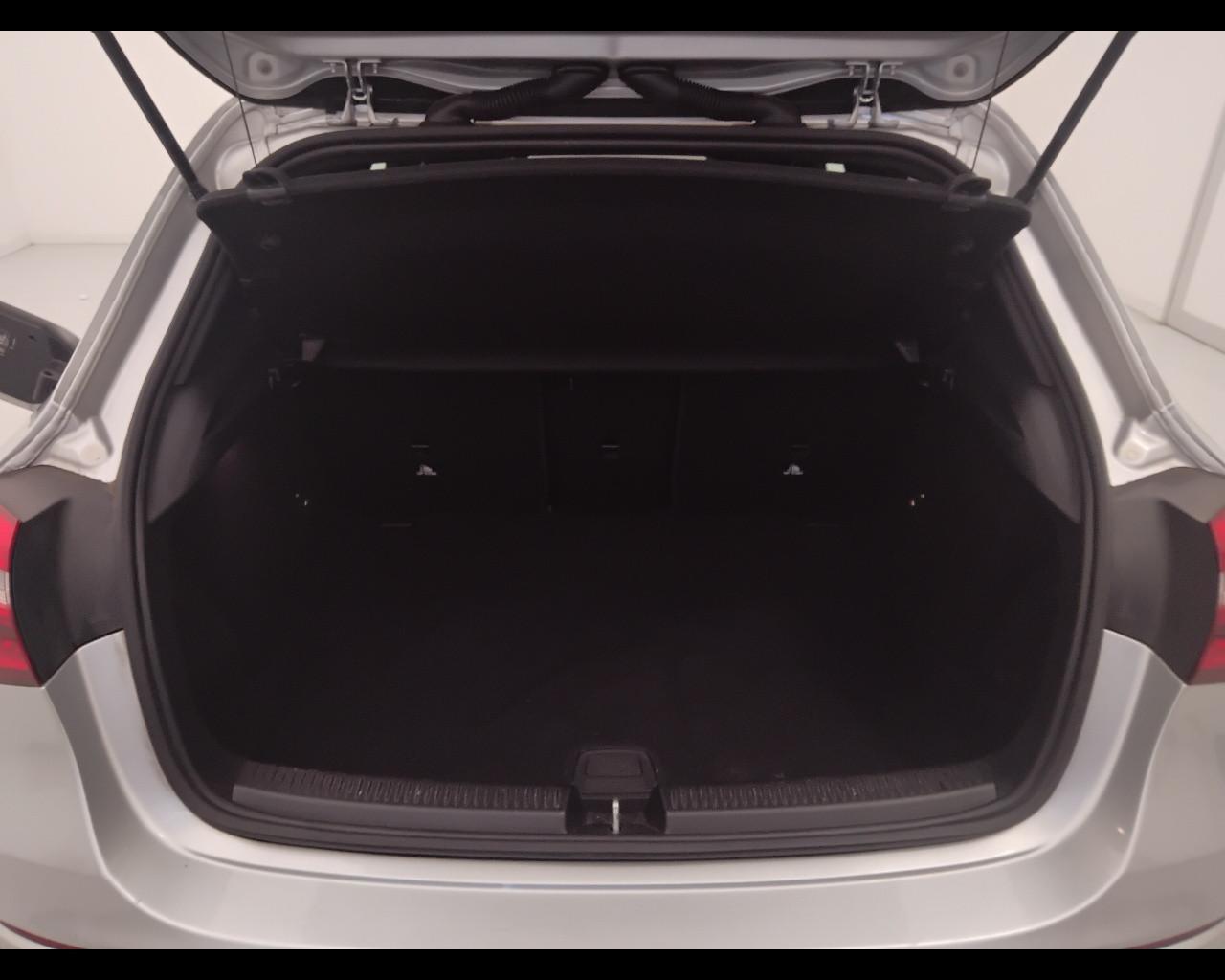 Mercedes-Benz Classe A - W177 2018 - A 180 d Executive auto