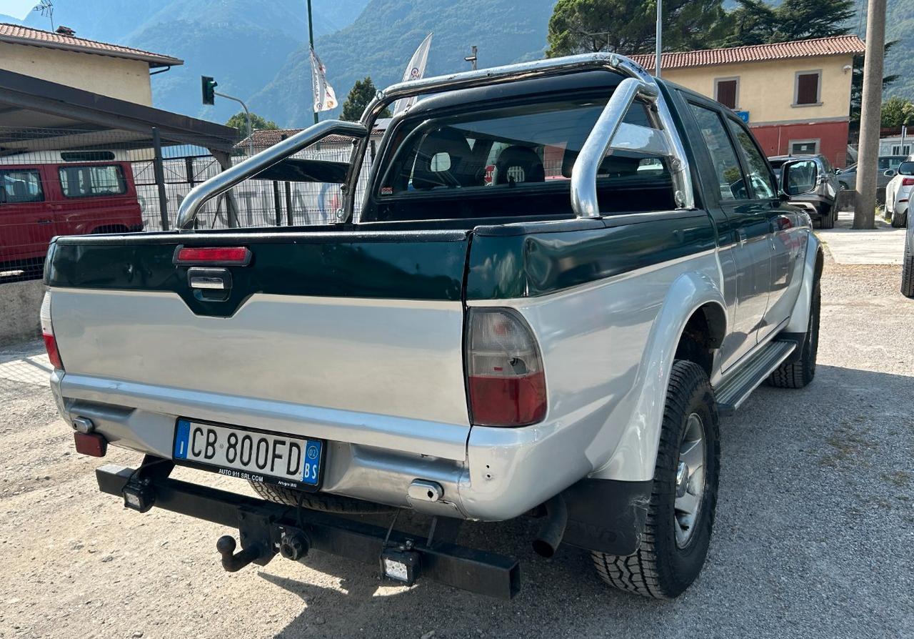 Mitsubishi L200 4 PORTE GANCIO