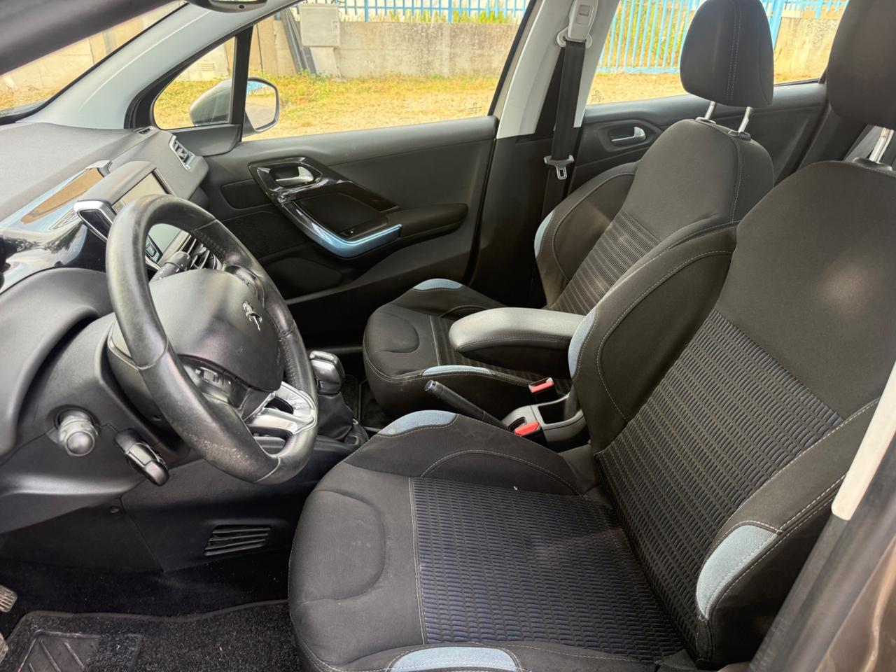 Peugeot 208 1.2 VTi 82 CV 5 porte Allure