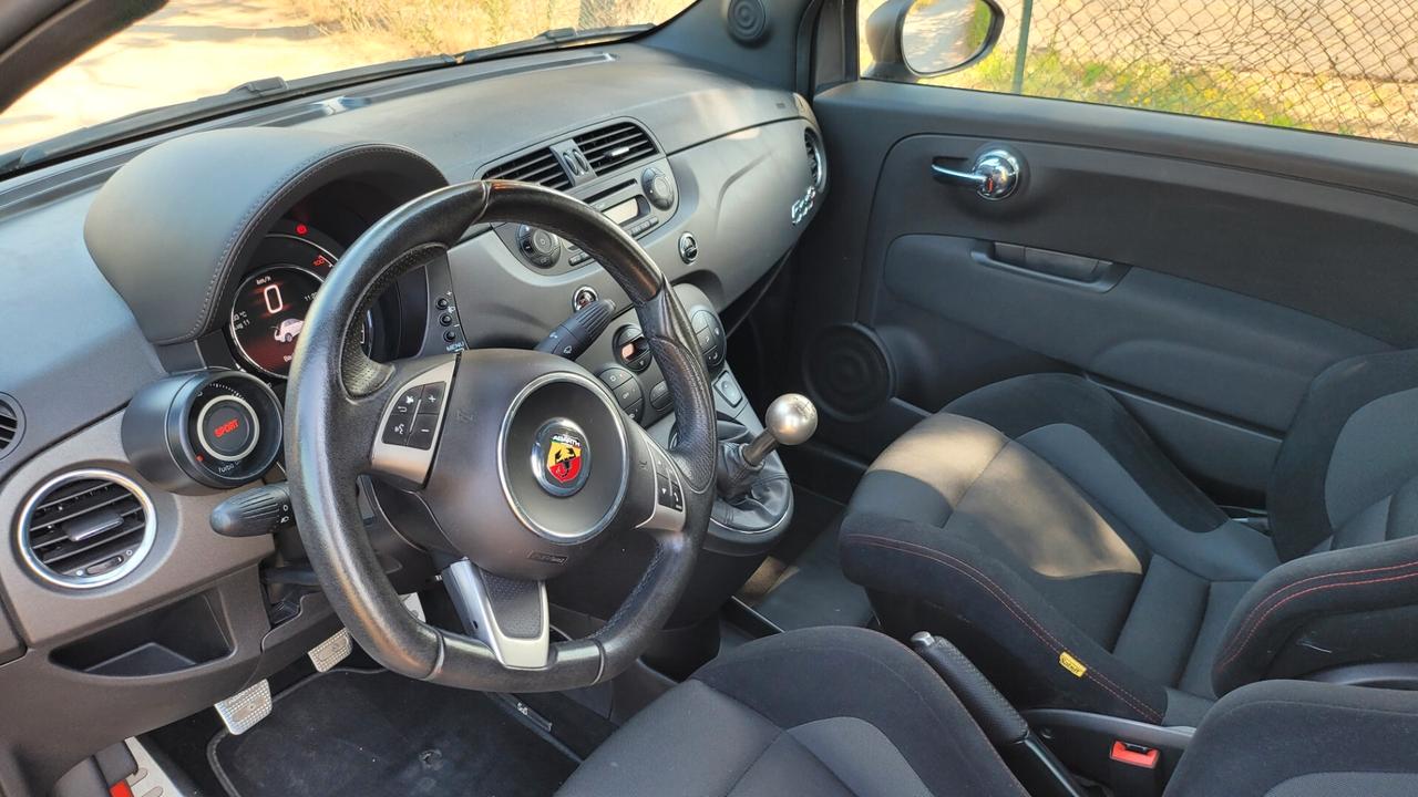 Abarth 595 C 1.4 Turbo T-Jet 160 CV Competizione