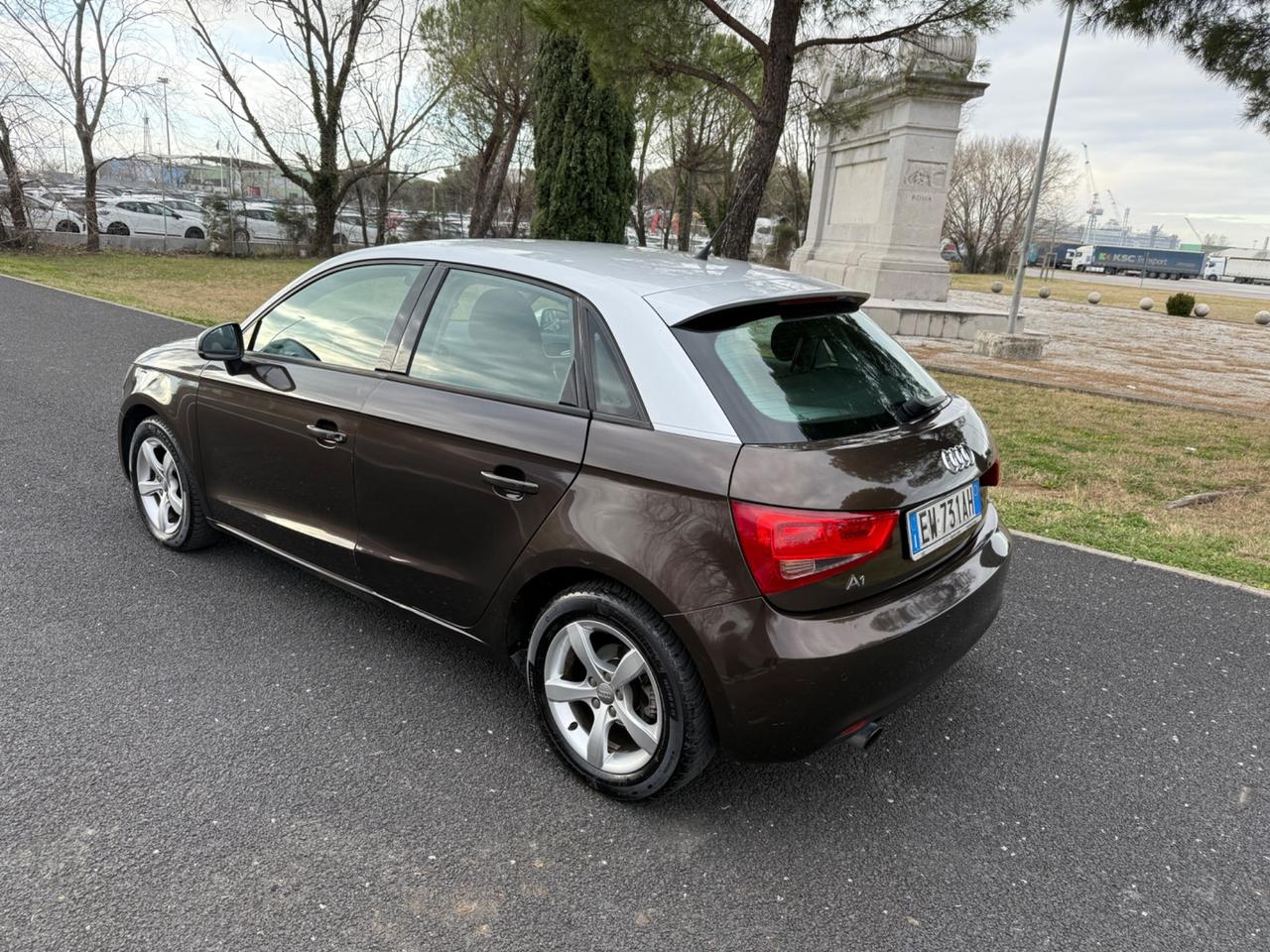 Audi A1 1.6 TDI S line edition plus