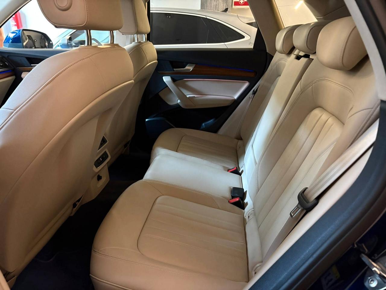 Audi Q5 2.0 Sport Tetto Apr. 204cv - 2021