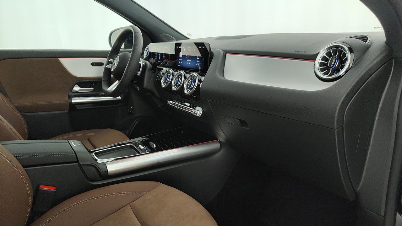 Mercedes-Benz GLA 200 d automatic