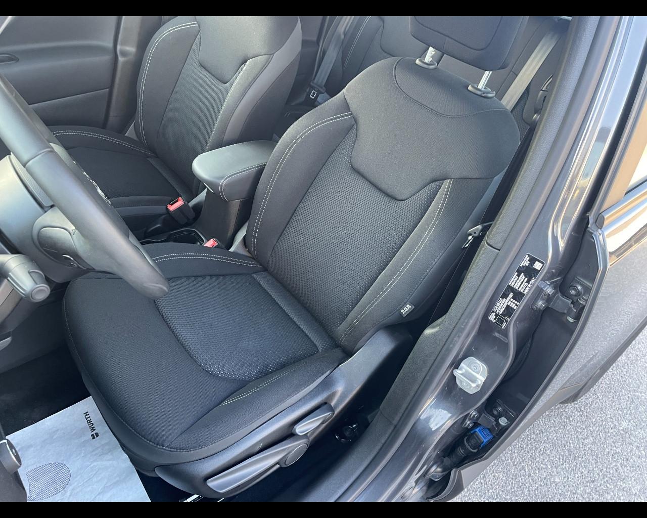 JEEP Renegade E-Hybrid My23 Longitude (Stock) 1.5 Turbo T4 E-Hybrid 130cv Fwd