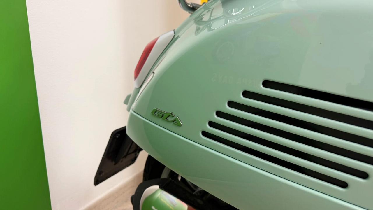 Vespa GTS 125