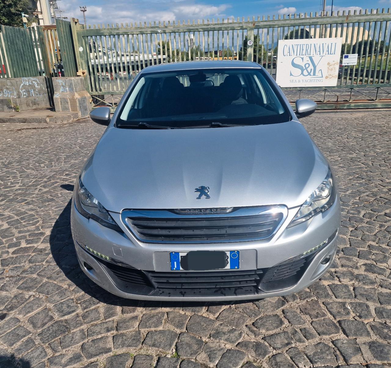 Peugeot 308 BlueHDi 120 S&S SW Business