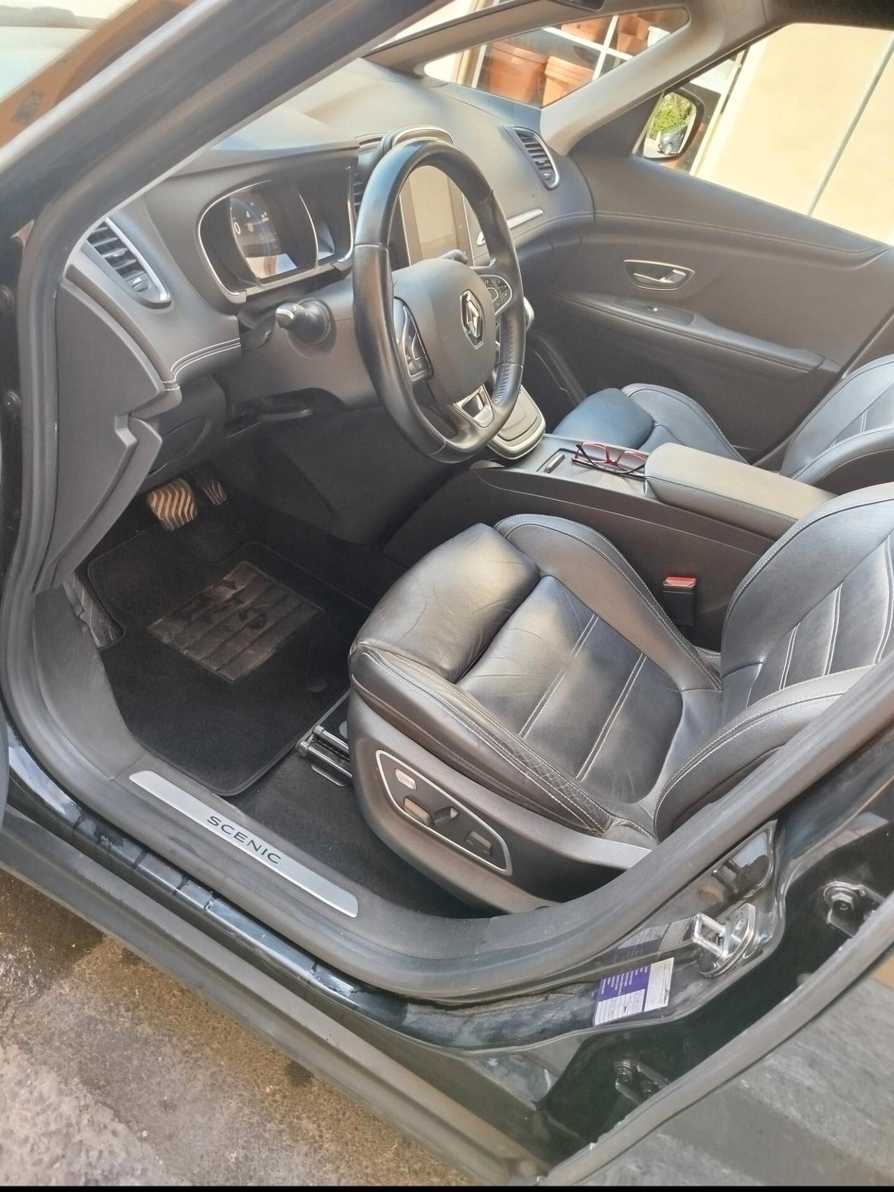 Renault Grand Scenic dCi 8V 110 CV EDC Energy Zen
