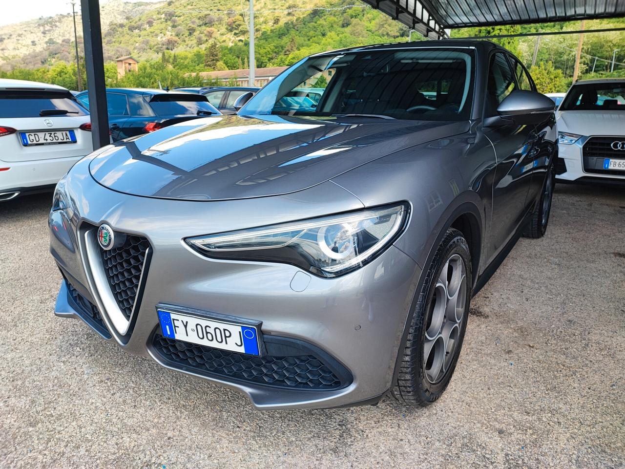 Alfa Romeo Stelvio 2.2 Turbodiesel 160 CV AT8 RWD Sport-Tech