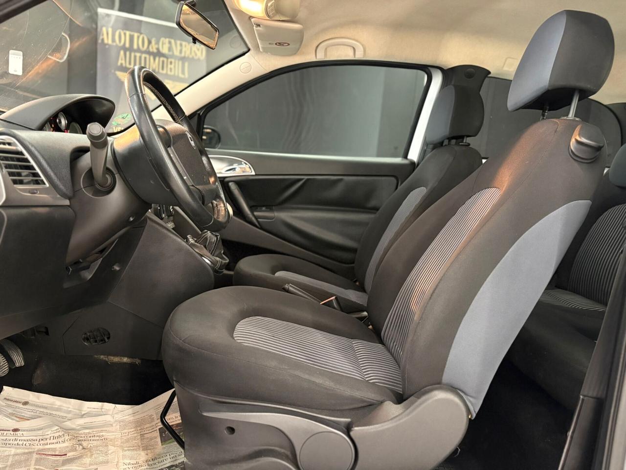 Lancia Ypsilon 1.2 Argento