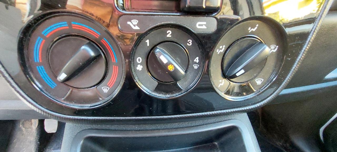 FIORINO QUBO N1 TREKKING INSERIBILE 1,3 MTJ DIESEL 95 CV LEGA SENSORI FULL IMPECCABILE