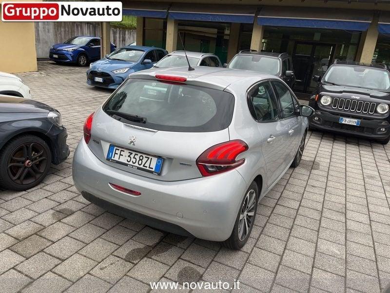 Peugeot 208 Allure