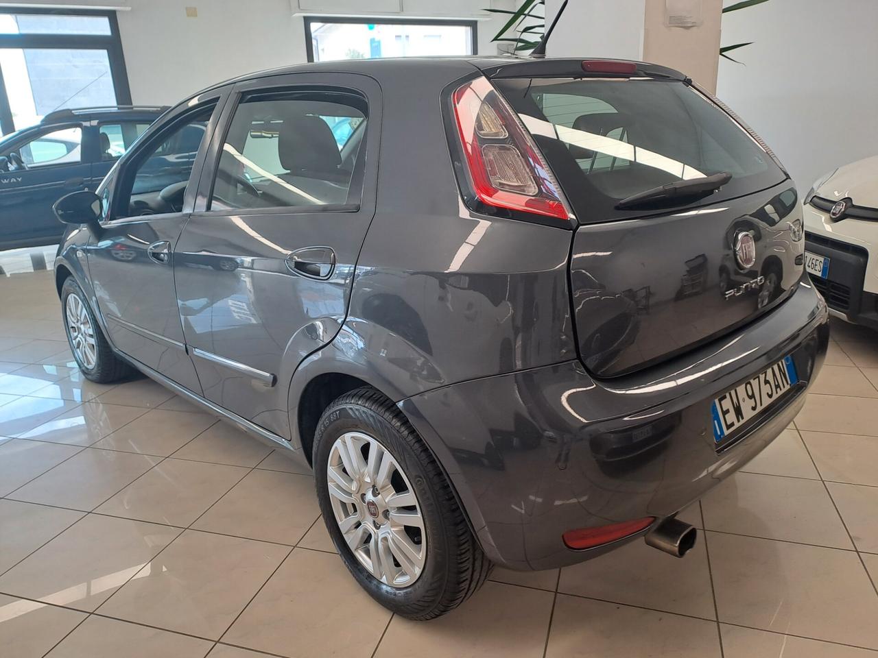 Fiat Punto 1300mtj luonge