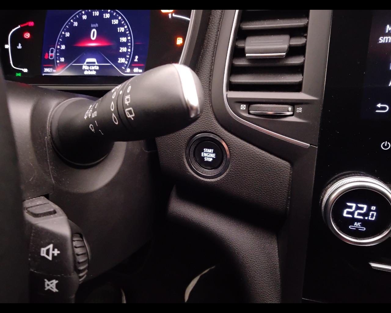 RENAULT Megane IV 2020 Berlina - Megane 1.5 blue dci Equilibre 115cv