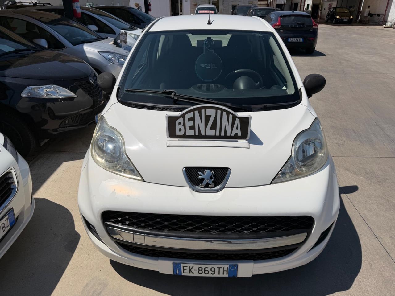 Peugeot 107 1.0 BENZINA 2012 - CLIMA, SERVOSTERZO
