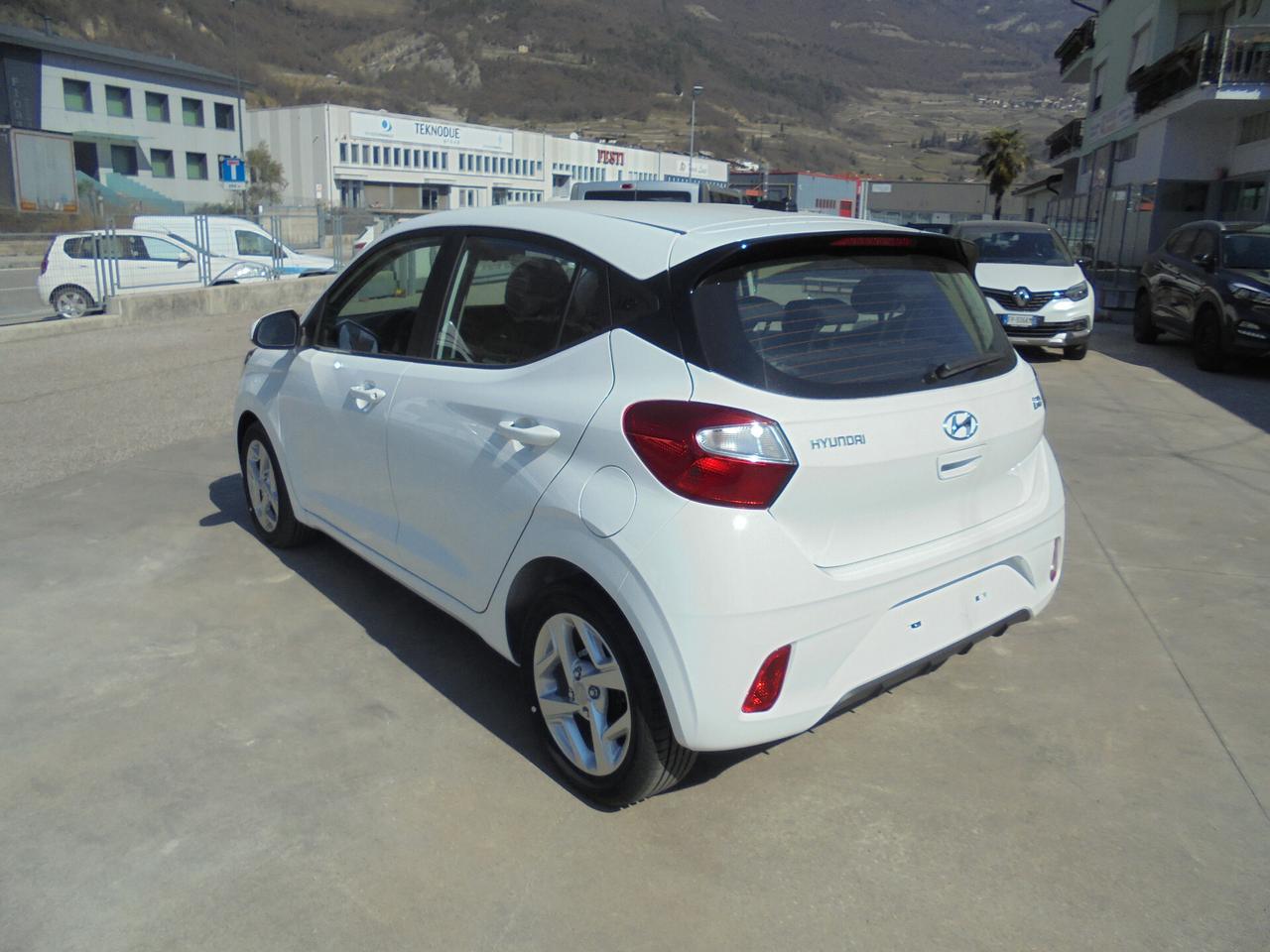 Hyundai i10 1.0 MPI Tech