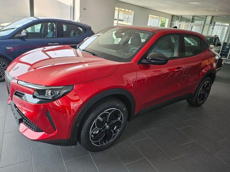 Alfa Romeo Junior 1.2 ibrida 145cv edct6